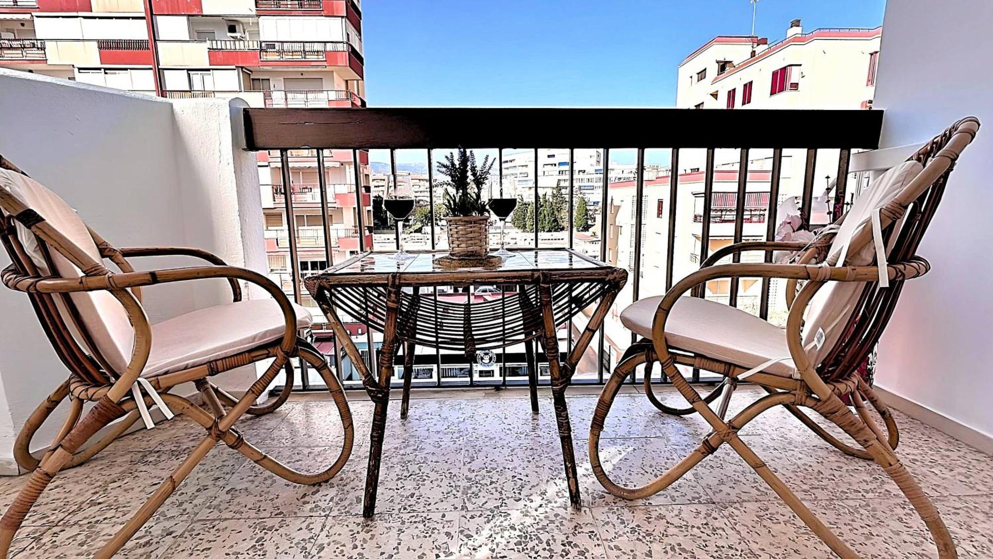 Sweet Olive Apartamento Con Terraza A Pie De Playa Torre Del Mar Exterior foto